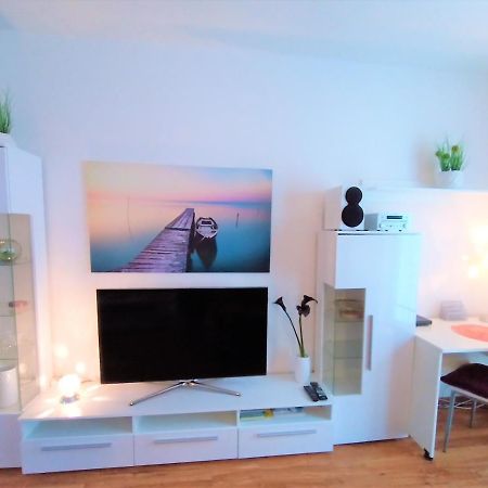 Bodensee Friedrichshafen City Apartment "Lara" Exteriör bild