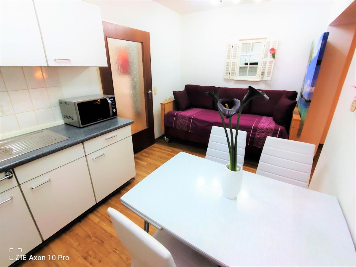 Bodensee Friedrichshafen City Apartment "Lara" Exteriör bild
