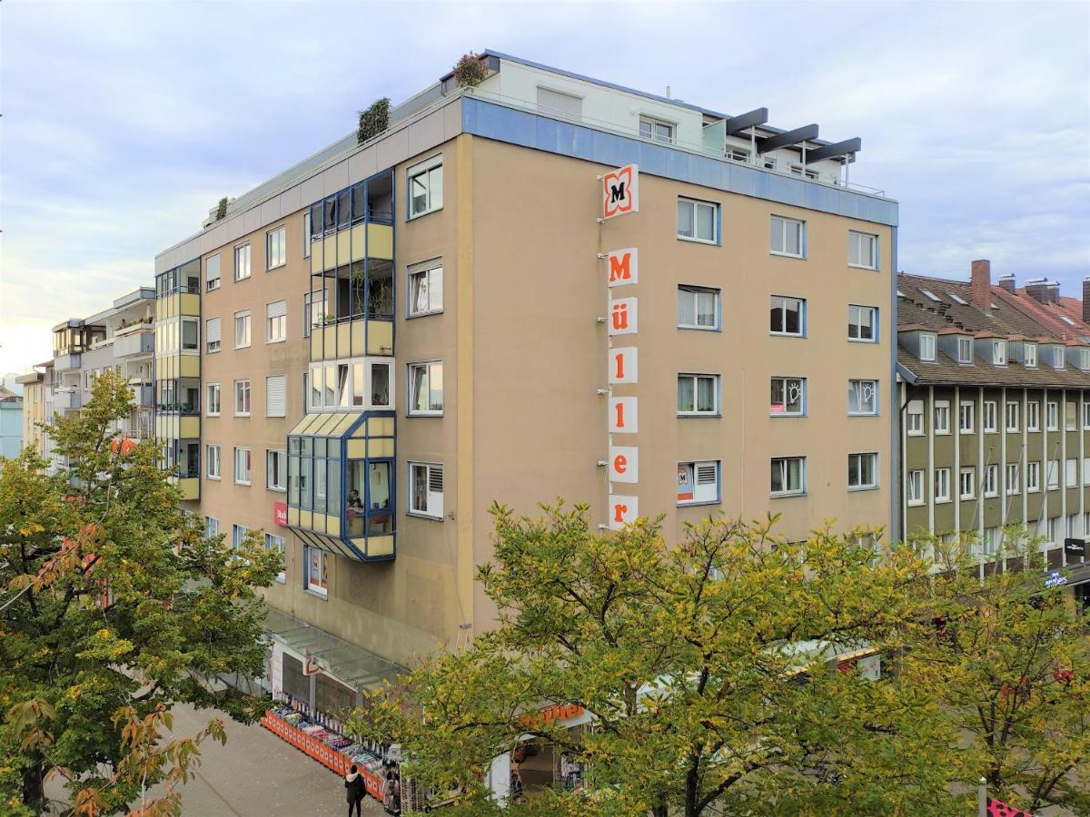 Bodensee Friedrichshafen City Apartment "Lara" Exteriör bild