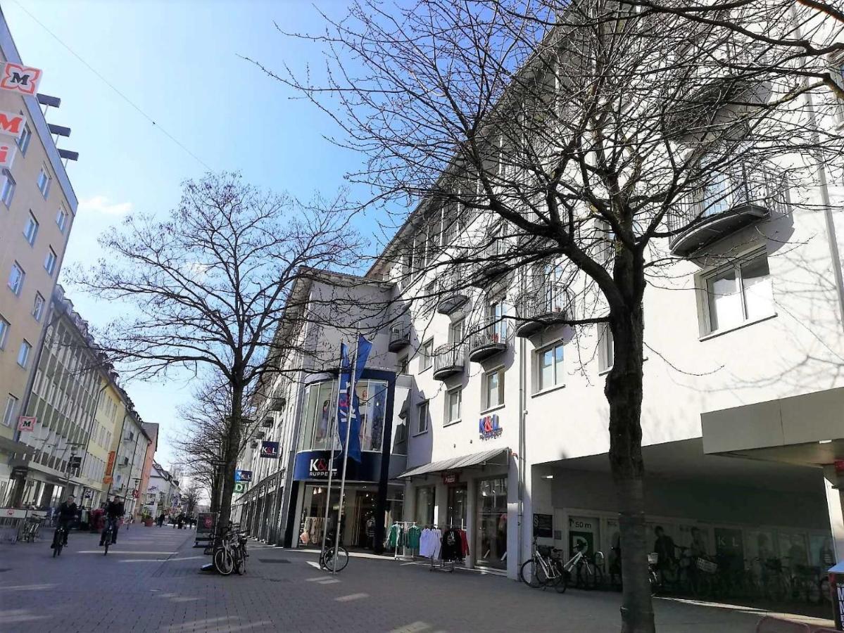 Bodensee Friedrichshafen City Apartment "Lara" Exteriör bild