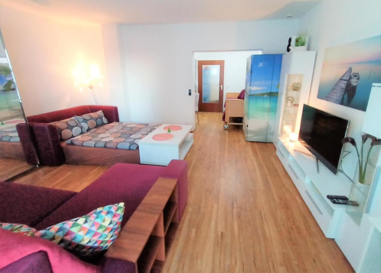 Bodensee Friedrichshafen City Apartment "Lara" Exteriör bild
